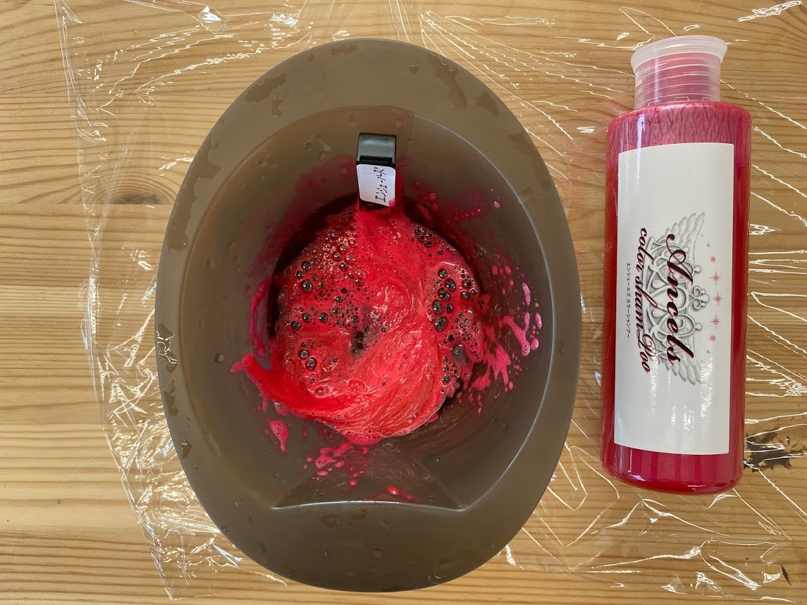 エンシェールズのピンクシャンプーの使い方を実際に検証！毎日はNG！？ピンクシャンプーの効果的な頻度も。 紫